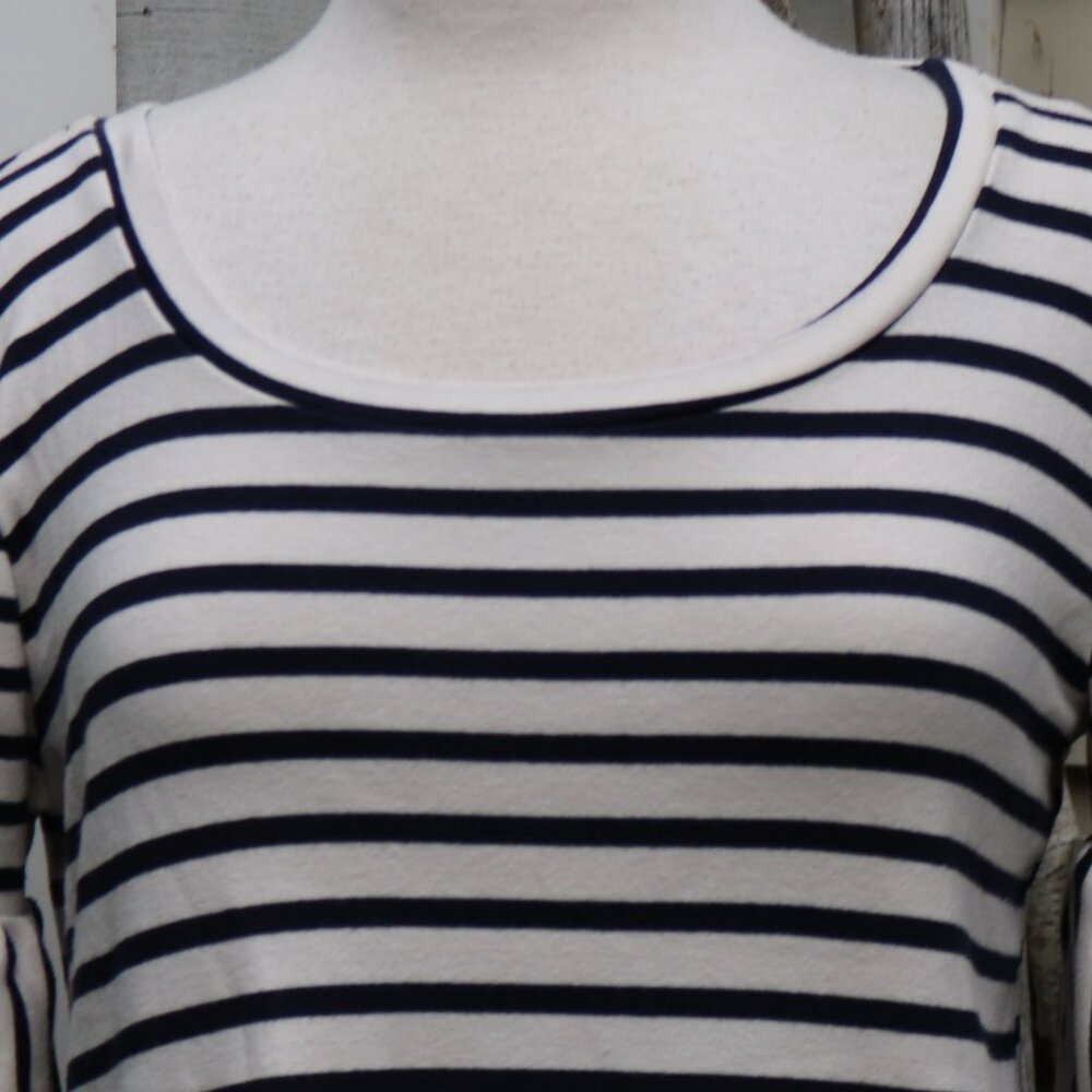 W5 for Anthropologie Blue White Stripe 3/4 Ruffle Sleeve Knit Top Sz SMALL - Picture 2 of 6